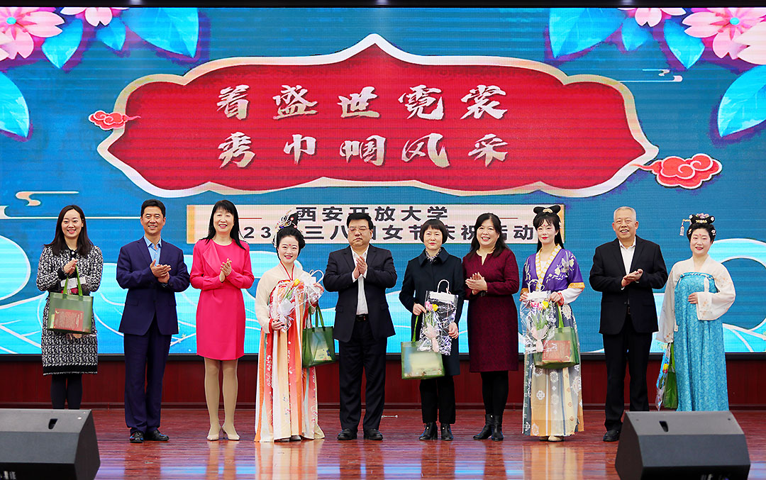 B01A0899.jpg B01A0899.jpg