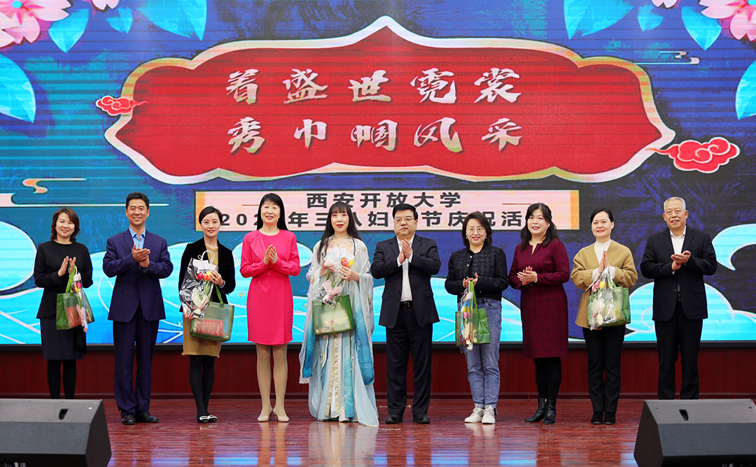 B01A0912.jpg B01A0912.jpg