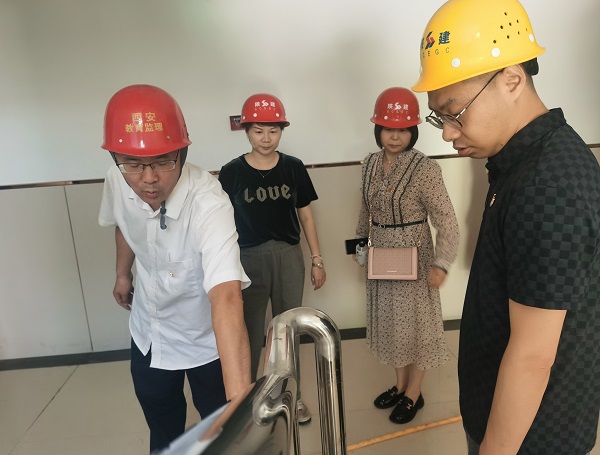 图片4.jpg 图片4.jpg